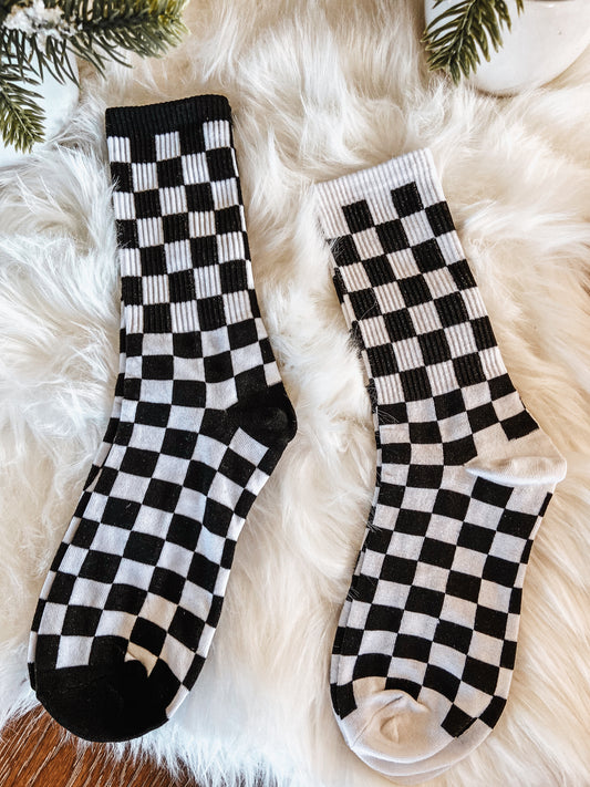 Mid-Calf Checkered Socks